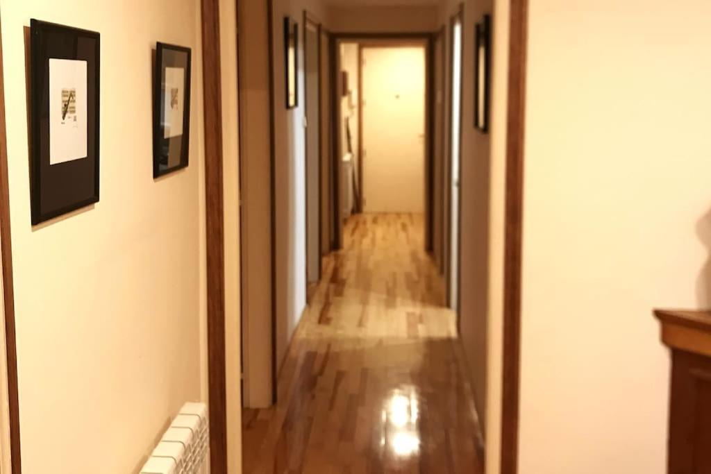 Maison Biscuit. Apartament A La Placa De La Vila Camprodon Εξωτερικό φωτογραφία