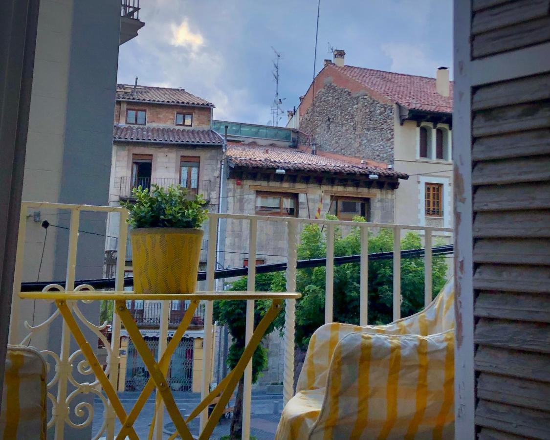 Maison Biscuit. Apartament A La Placa De La Vila Camprodon Εξωτερικό φωτογραφία