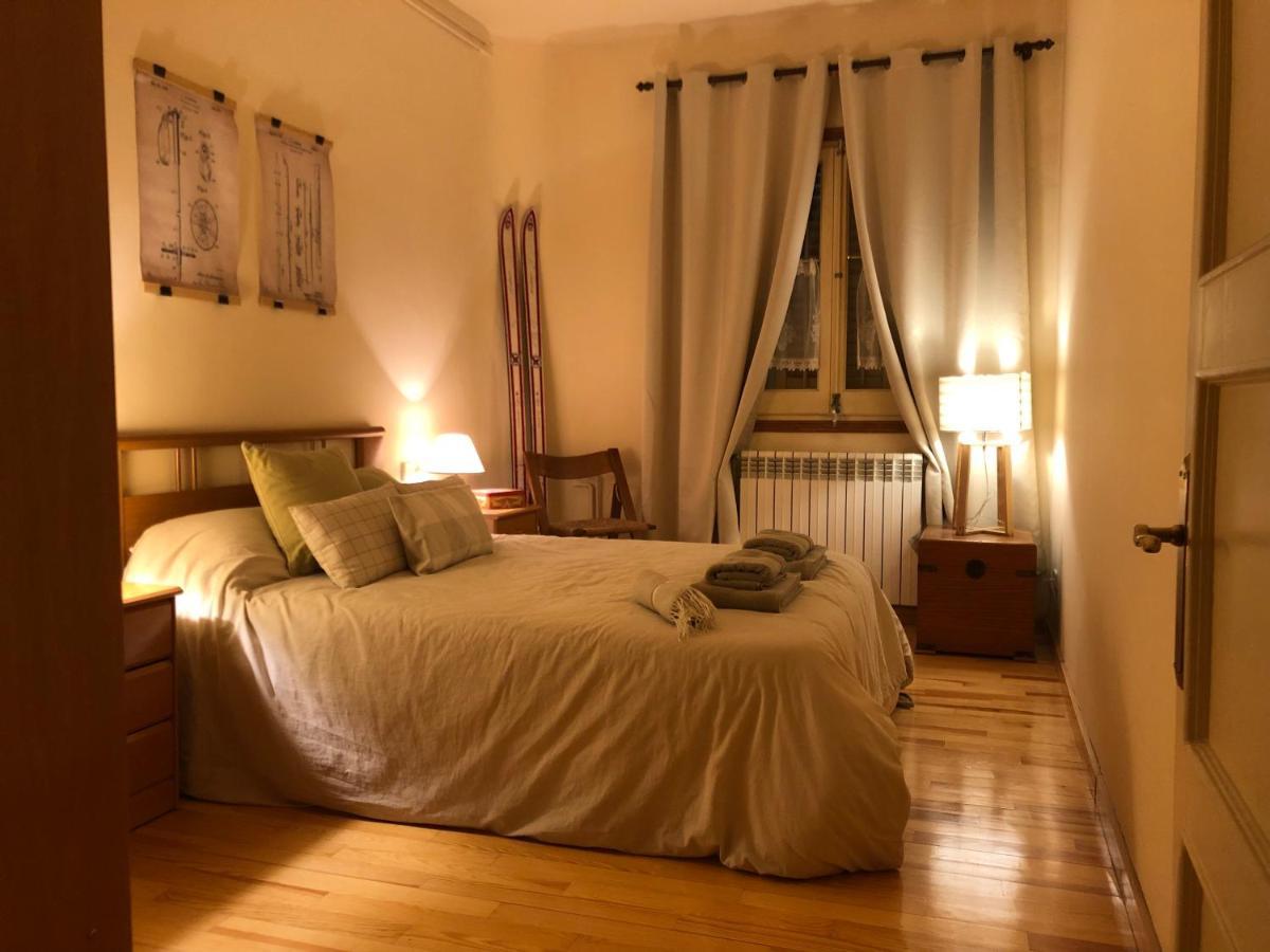 Maison Biscuit. Apartament A La Placa De La Vila Camprodon Εξωτερικό φωτογραφία