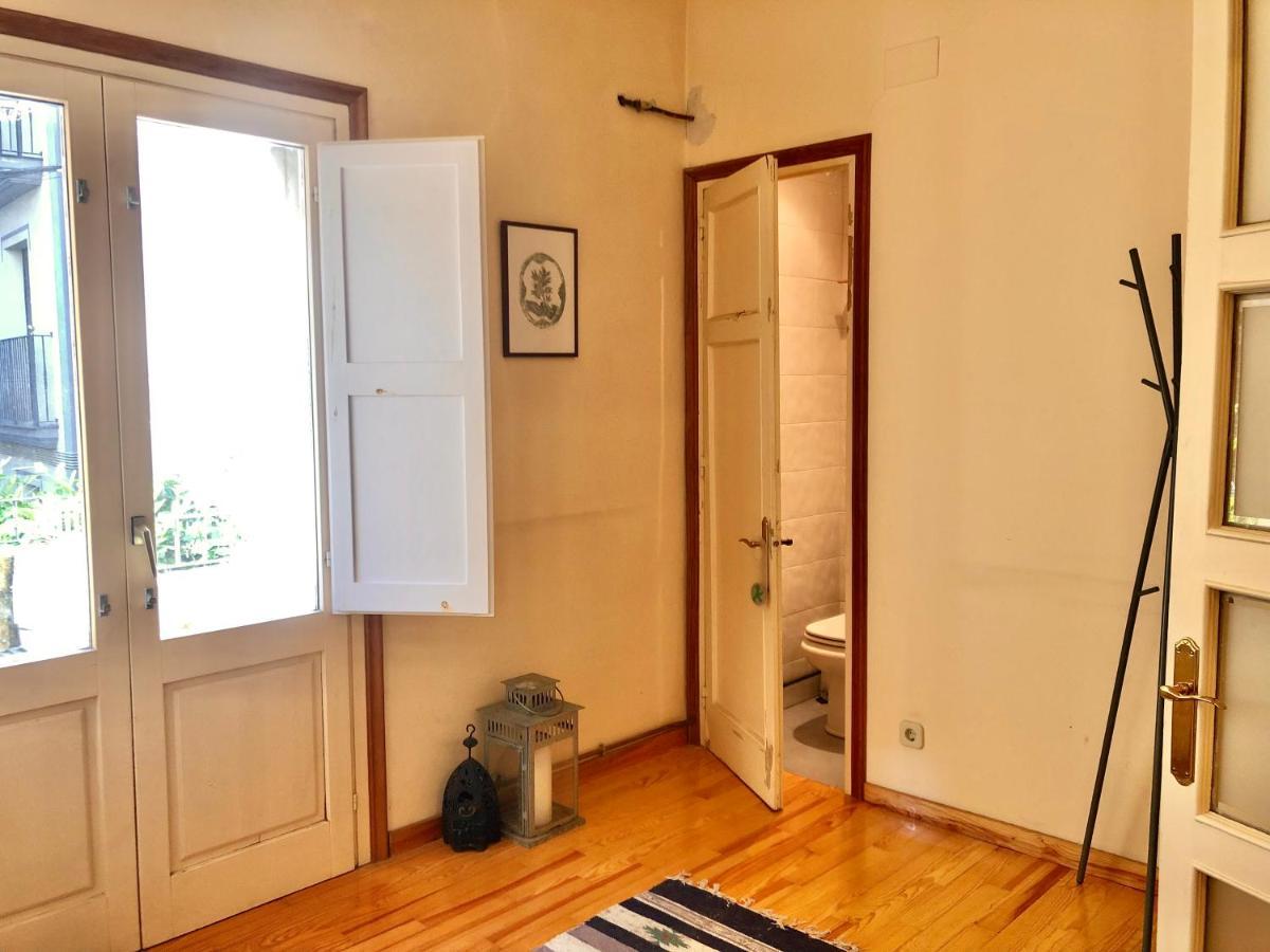 Maison Biscuit. Apartament A La Placa De La Vila Camprodon Εξωτερικό φωτογραφία